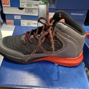 Shaq boys size 2 High top sneakers